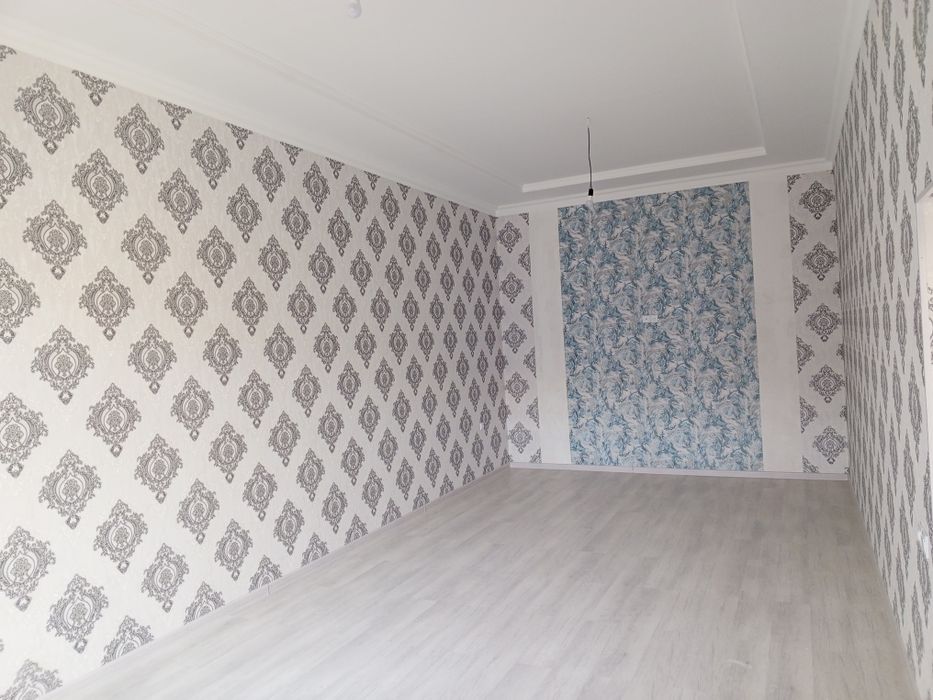 Hovli sotiladi uch qaxramon poʻstidan kirganda