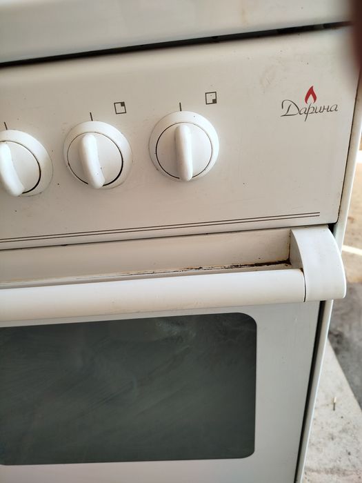 Продам газовую плиту