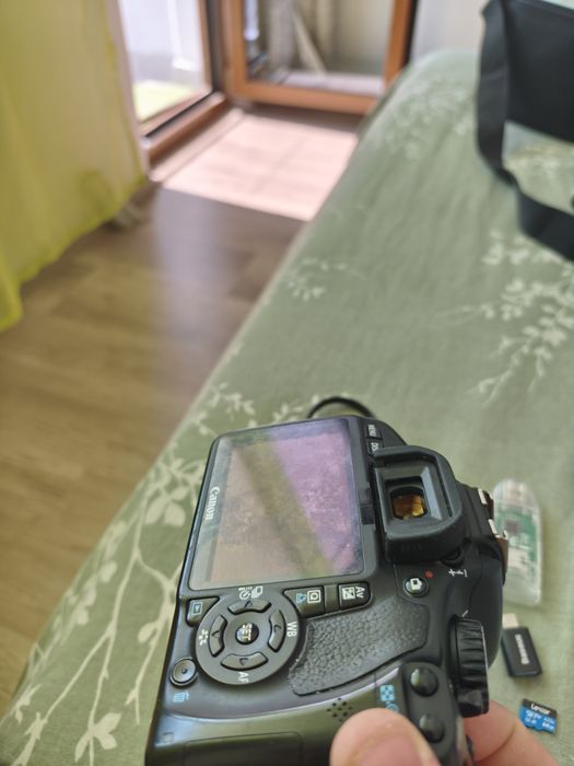 Фотоапарат Canon eos 550d
