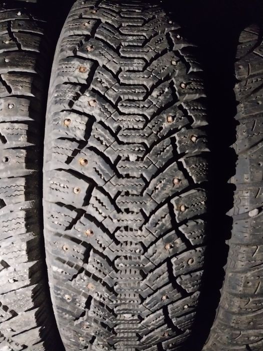4 шины 185 65 R15. Пара Tunga, пара Cordiant.