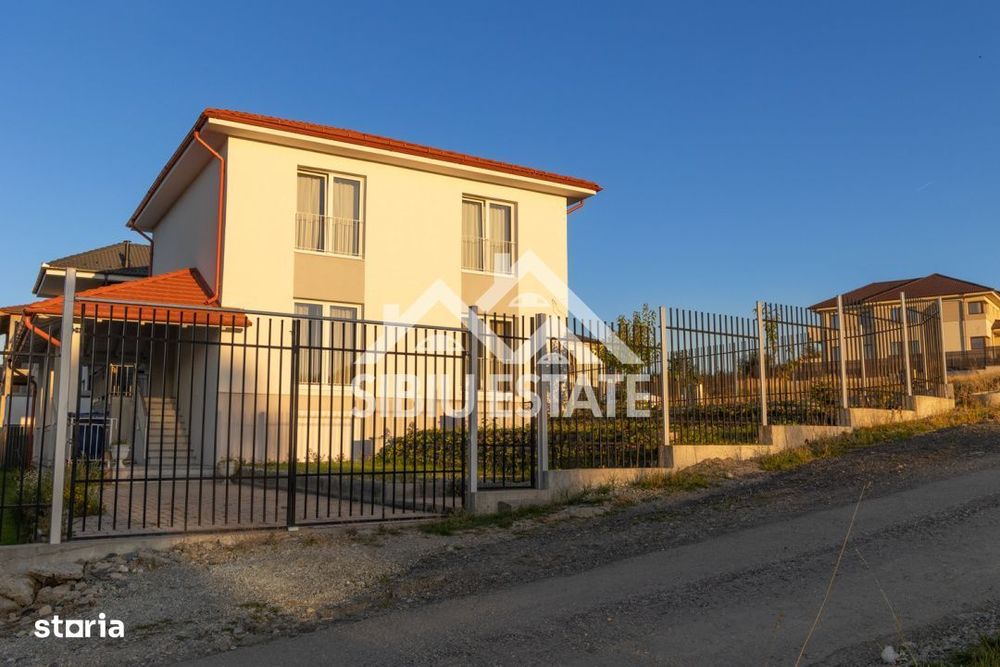 Casa individuala de inchiriat , moderna, prima inchiriere, - Cisnadioa