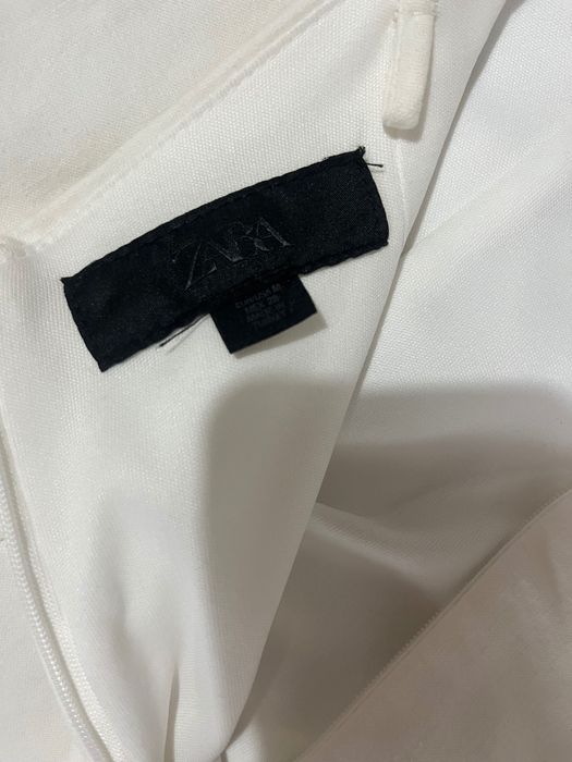 Рокля Зара  нова