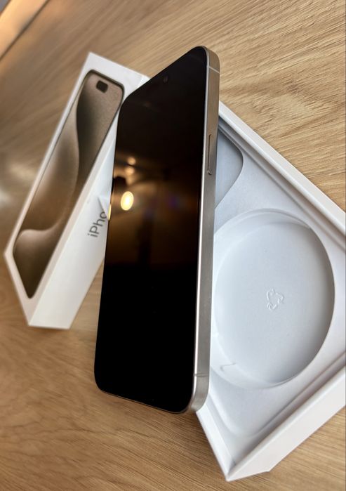 iPhone 15 Pro Max 256GB   – Natural Titanium – Ca Nou – 86% – 3200 lei