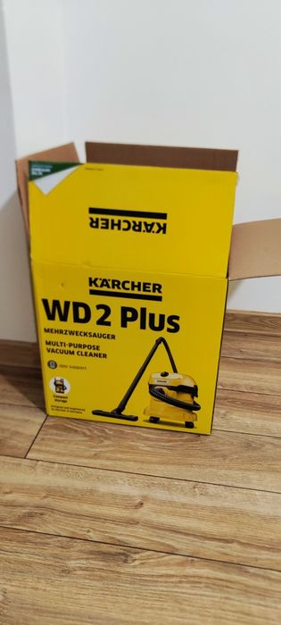 Aspirator Nou Karcher+ saci cadou