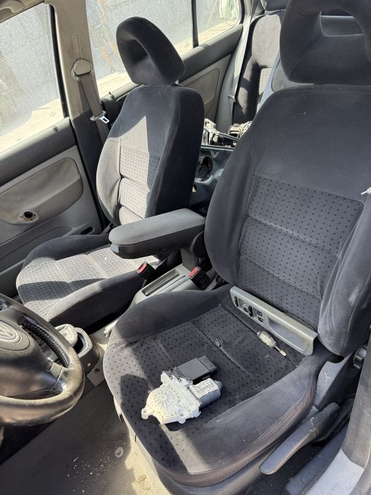 Голф 4 1.6 на части / Vw golf 4 1.6 i на части