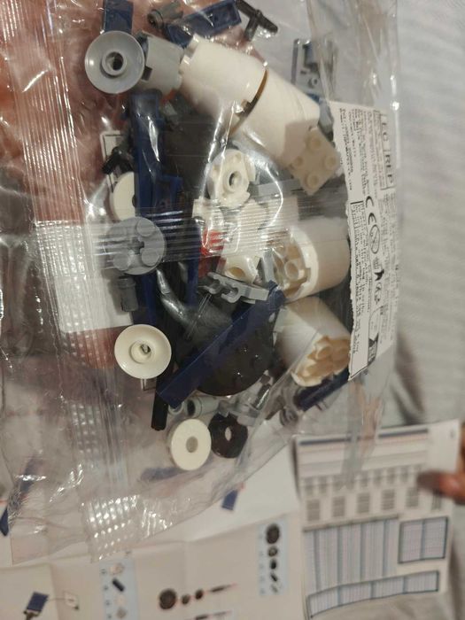 Set constructii tip Lego Statia Spatiala 96 piese