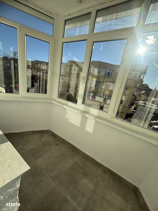 Persoana privata - 3 semi Neagoe Voda luminos, calduros