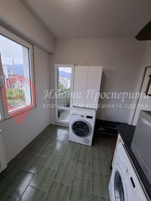 Продава се Двустаен апартамент в София, Красна поляна 3 - 65 кв.м за 2539 €/кв.м - Снимка #1