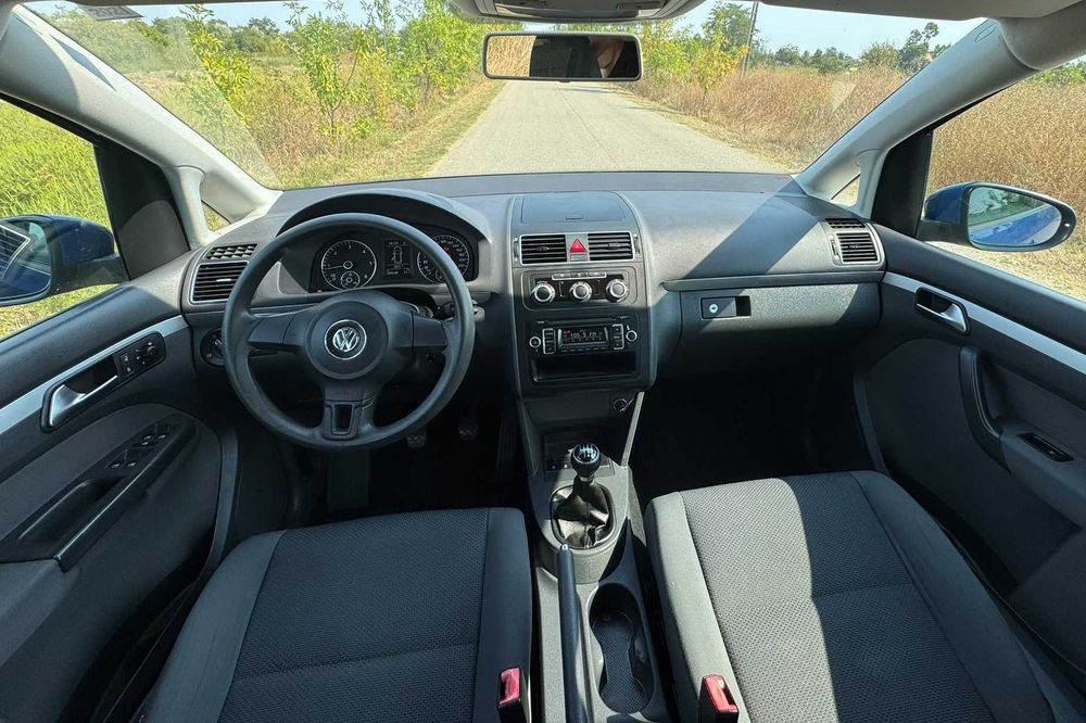 Ofertă! VW Touran 1.6TDi Facelift - Euro5 Clima Navigație ImportGermania