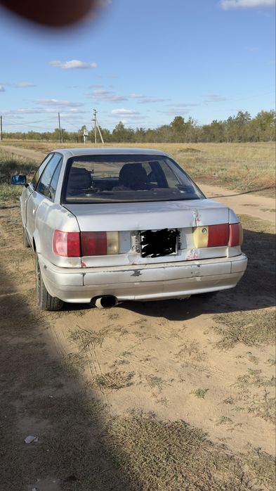 Продам машину Ауди 80 б4