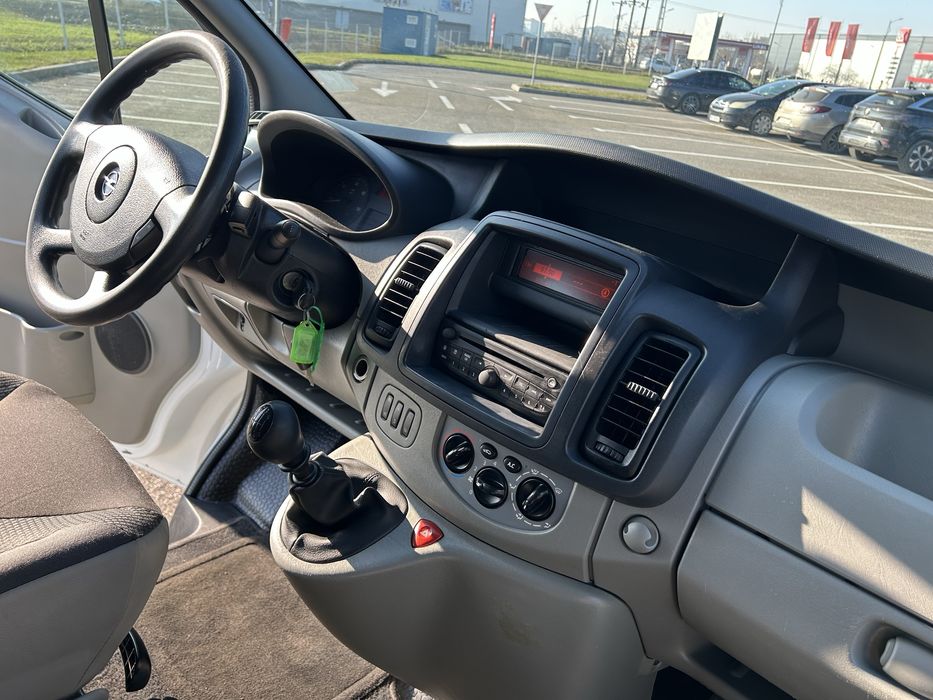 Opel vivaro 6 locuri euro 5