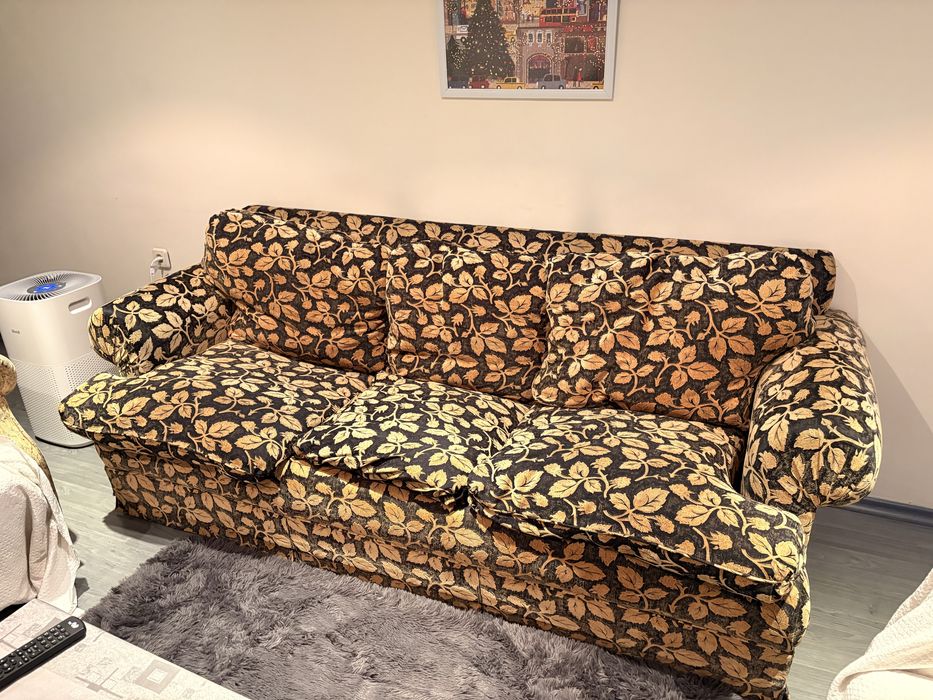 Подарявам диван 220 сантиметра