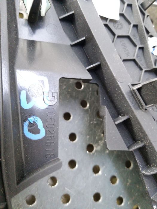 Ornament rama consola centrala bmw seria 3 f30 f31 105026818