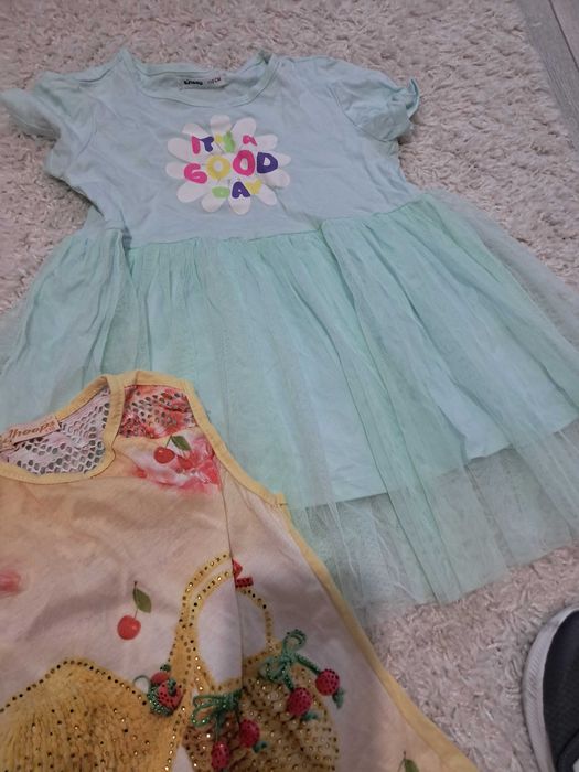 Летен Лот от дрехи за момиче 110 размер подарък маратонки