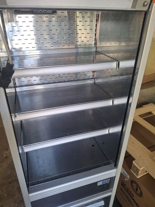 Хладилна витрина крайстенна отворена WILLIAMS