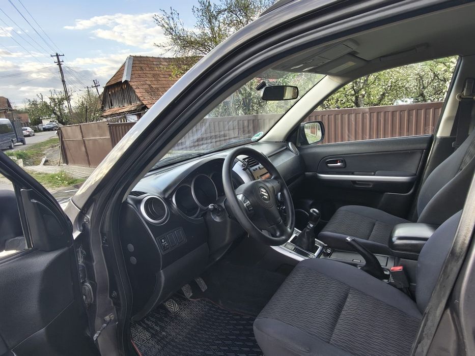 SUZUKI Grand Vitara 2013 — imagine 4