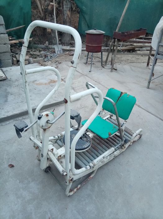 Тренажер механика универсал.велосипед. качать  мускулы. Беговая. И для