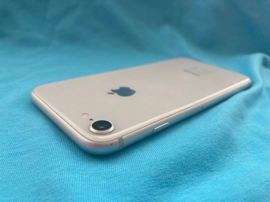 Iphone 8 ALB impecabil 64gb. Baterie 86%