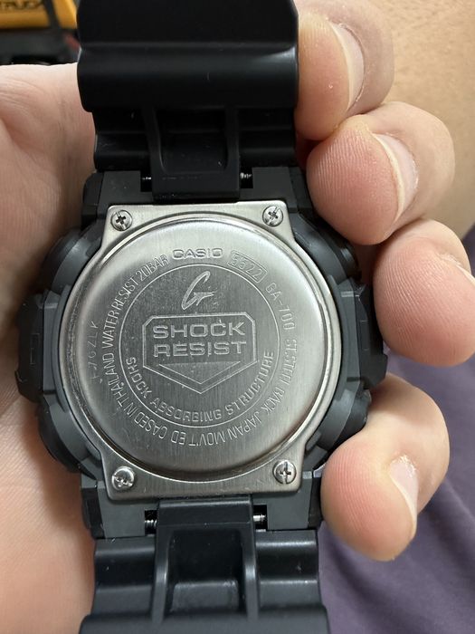 casio g-shock resist ga-700