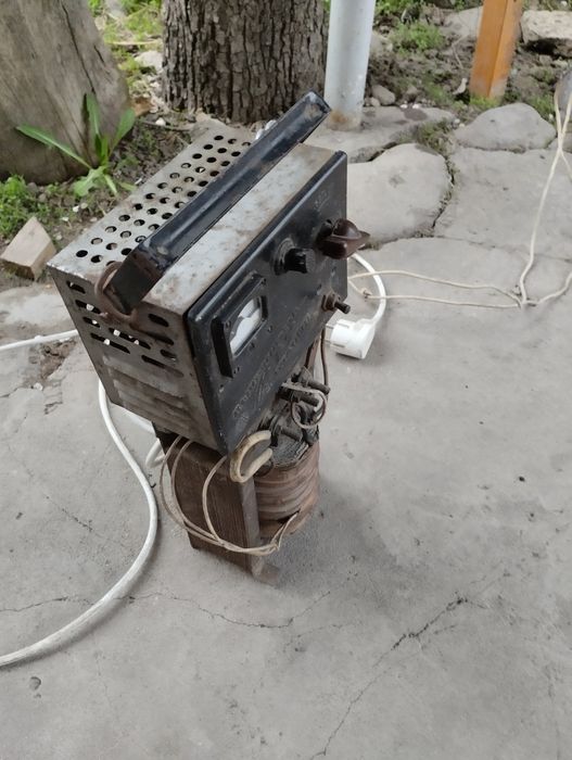 Зарядное устройство