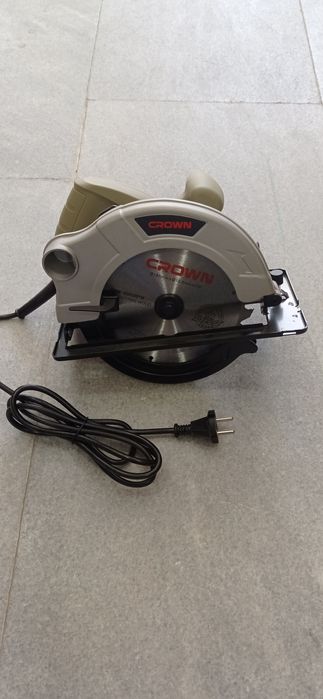 Циркулярная пила "Crown"185 пчёлка Pcholka  циркулярка