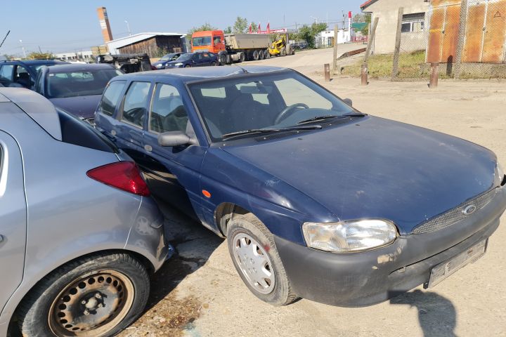 Piese Ford Escort 1998 1.3 MT (60 hp)