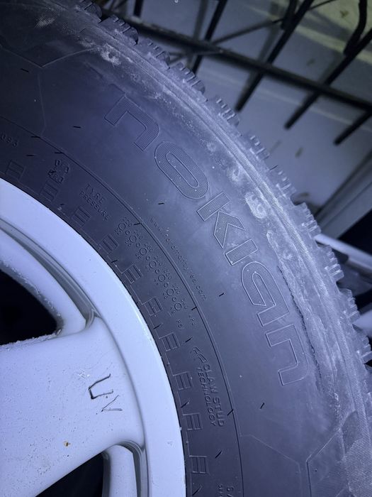 Диски с зимней резиной в сборе