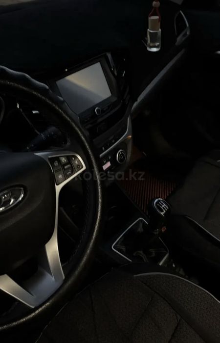 Lada Vesta Cross 2020