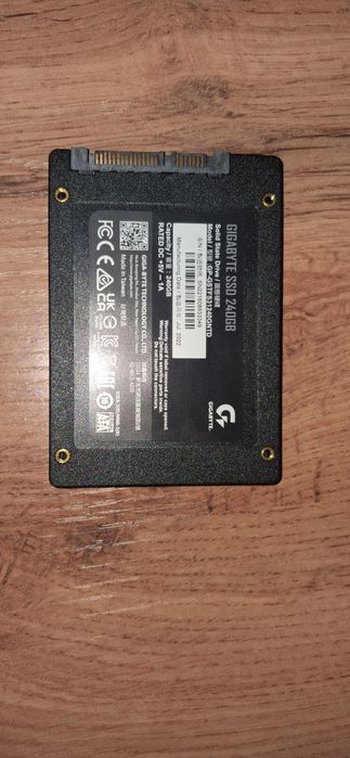 CCD gigabyte  240GB