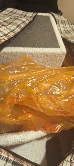 Продам домик для кошек в разобраном виде