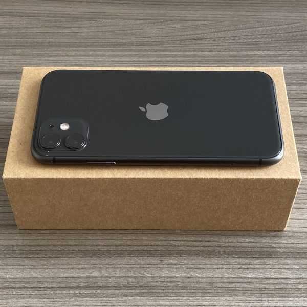 Iphone 11 БАТЕРИЯ - 2 ГОДИНИ ГАРАНЦИЯ - 64GB