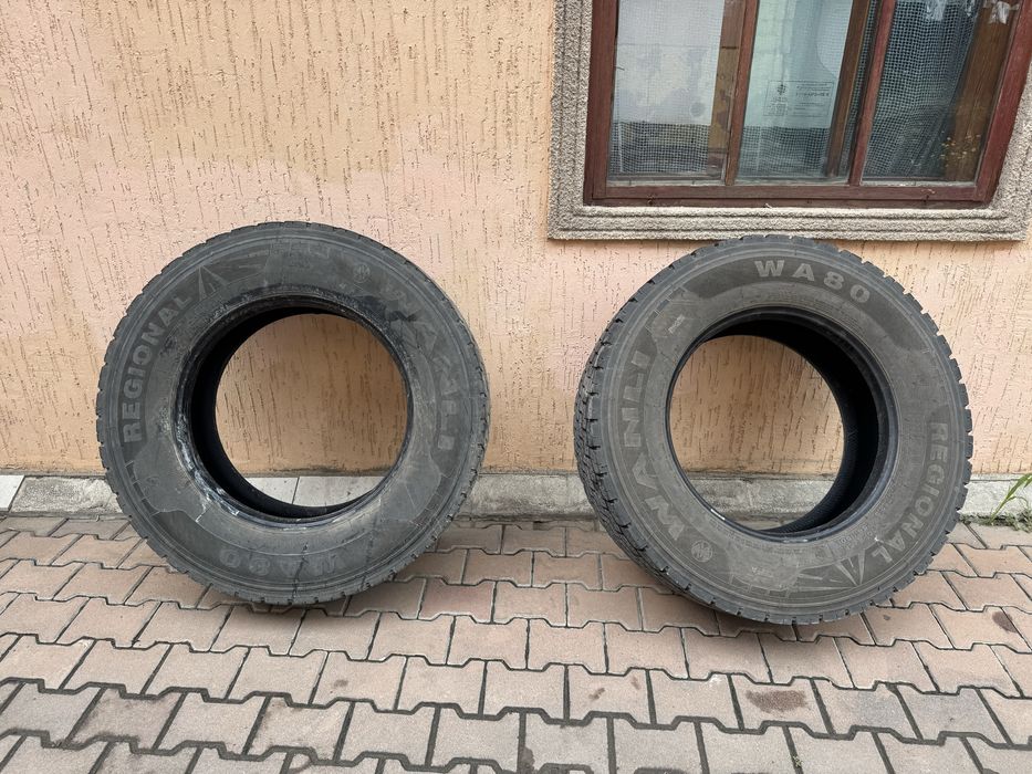 Продам грузовые шины