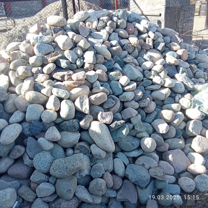 Продам камни Одна хова