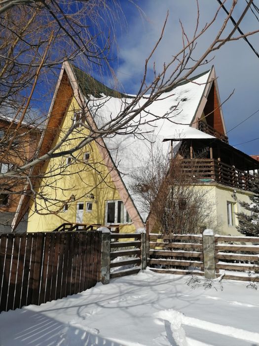 Vila in Busteni libera de Craciun si Revelion