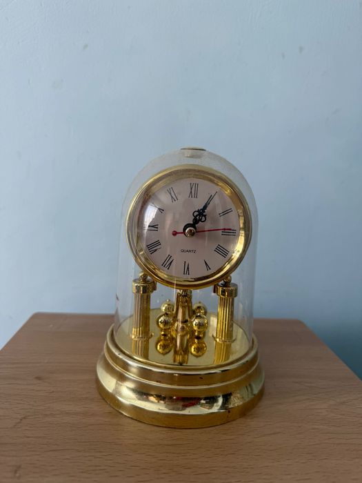 Vand ceas de masă Quartz