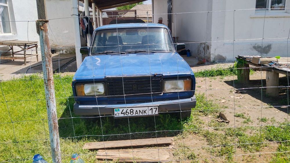 Тез арада машина сатылады