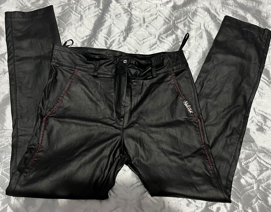 Дамски панталон и риза Nelita