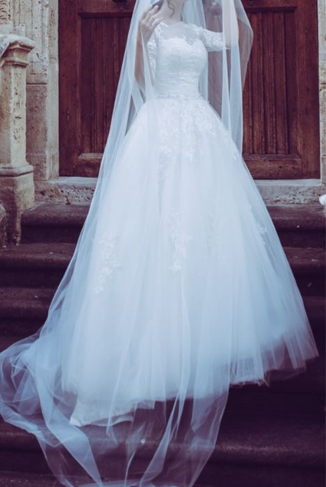 Rochie de mireasa ivoar