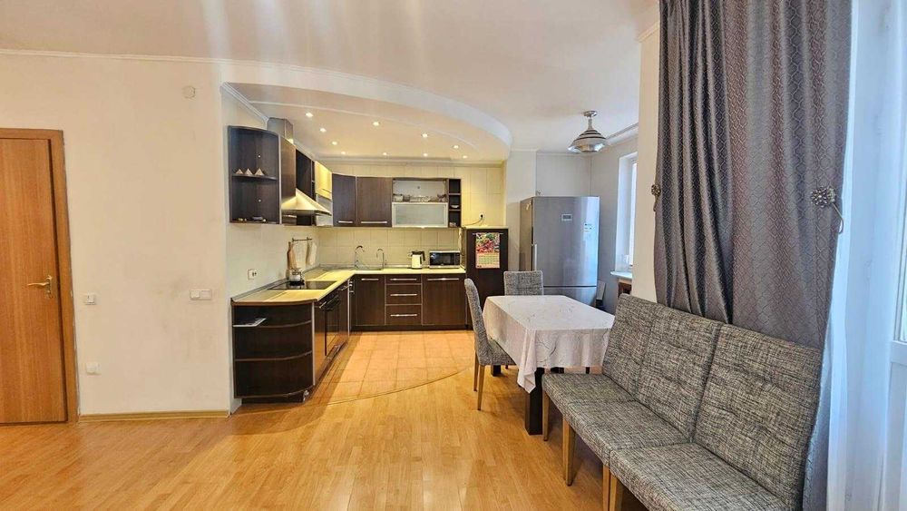 Евротрешка на Айтиева Айтеке би