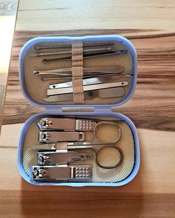 Kit(Trusă)Manichiură/Pedichiură!