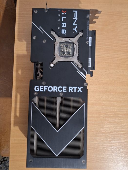 Placă video PNY XLR8 GEFORCE RTX 4070 Ti
