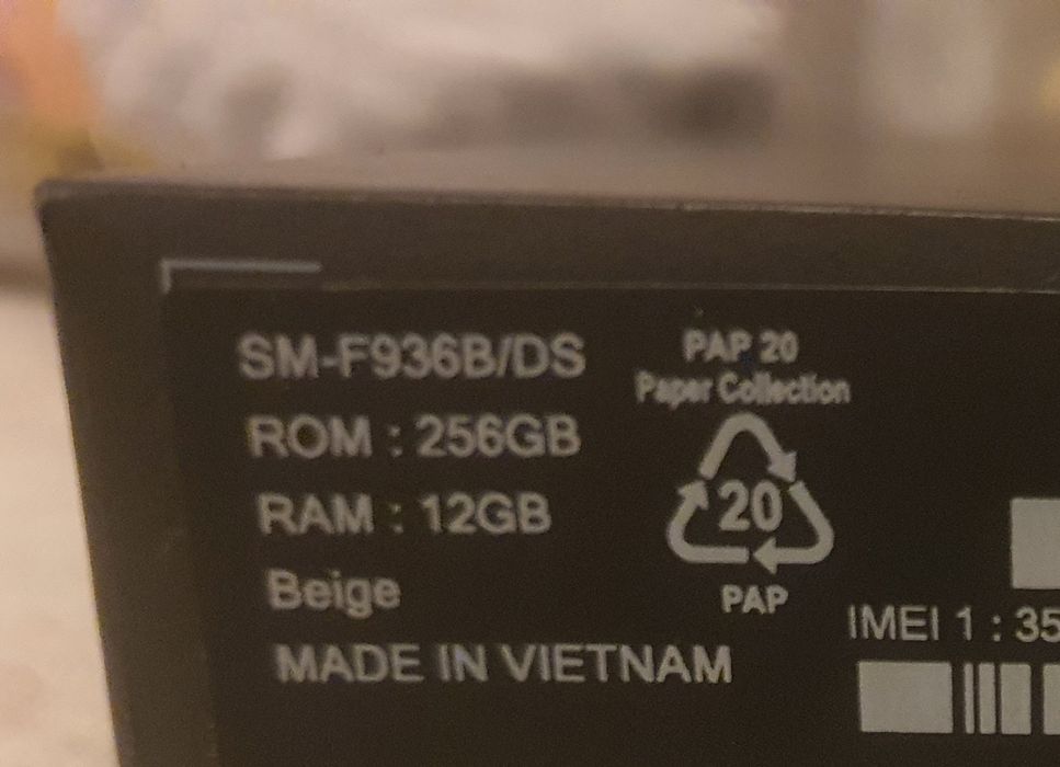 Samsung Galaxy Z fold 4