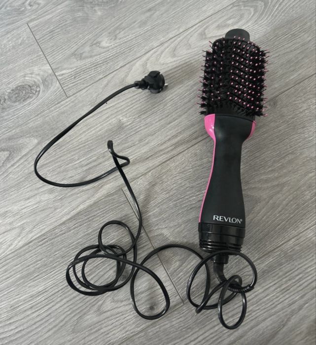 Perie electrica Revlon