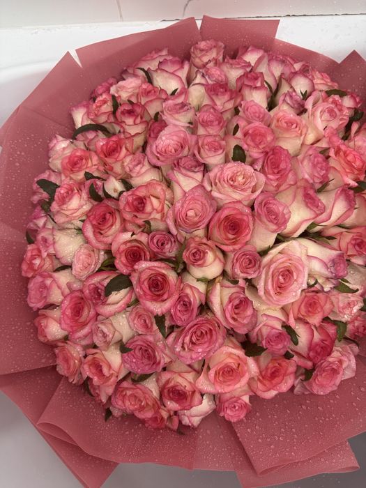 Продам букет из 101 розы
