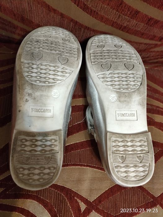 Туфли для девочек. 35 размер. Кожа. Состояние идеал.