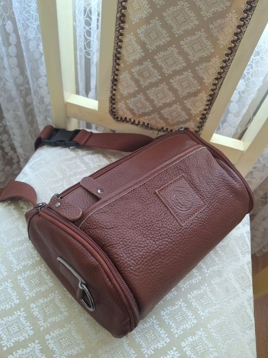 Мужская кожанная сумочка.