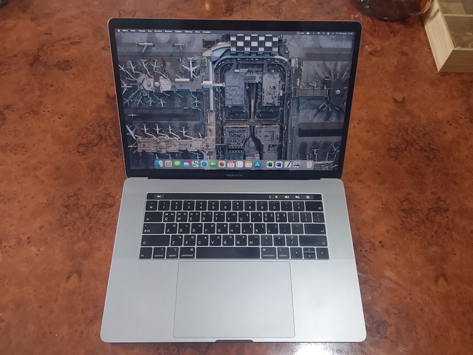 MacBook Pro Core i7