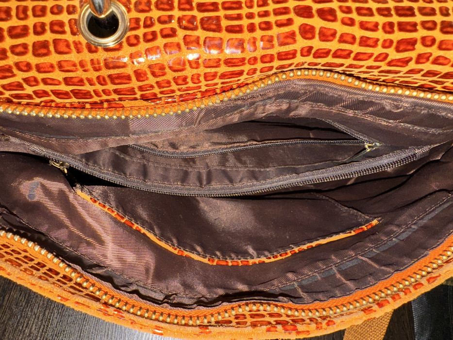 Женская кожаная сумка