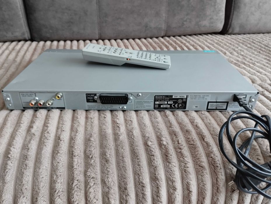 Продам CD DVD Player SONY Model DVP- NS355