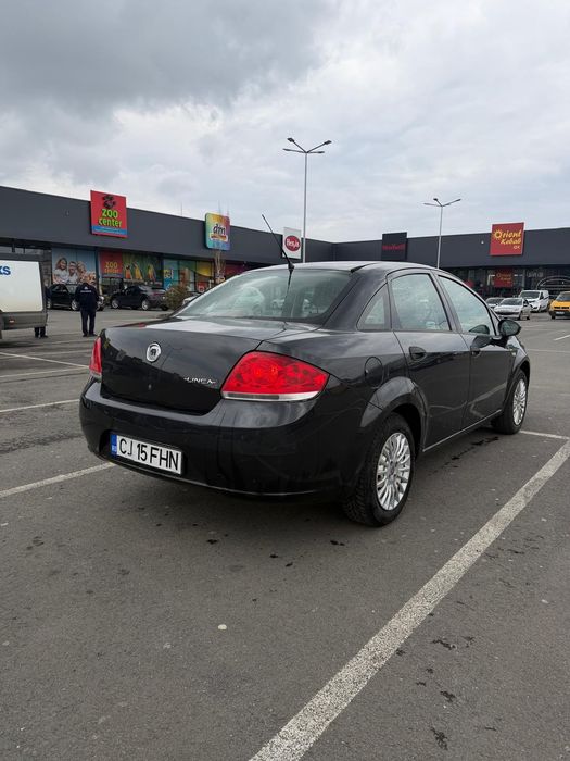 Vând Fiat Linea 2010